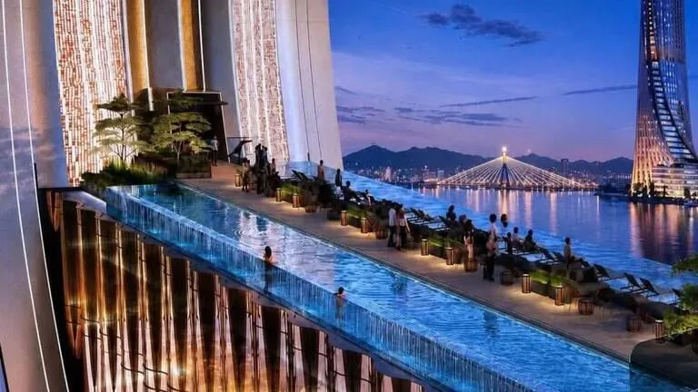 Infinity pool, Sun Galaxy Complex Da Nang